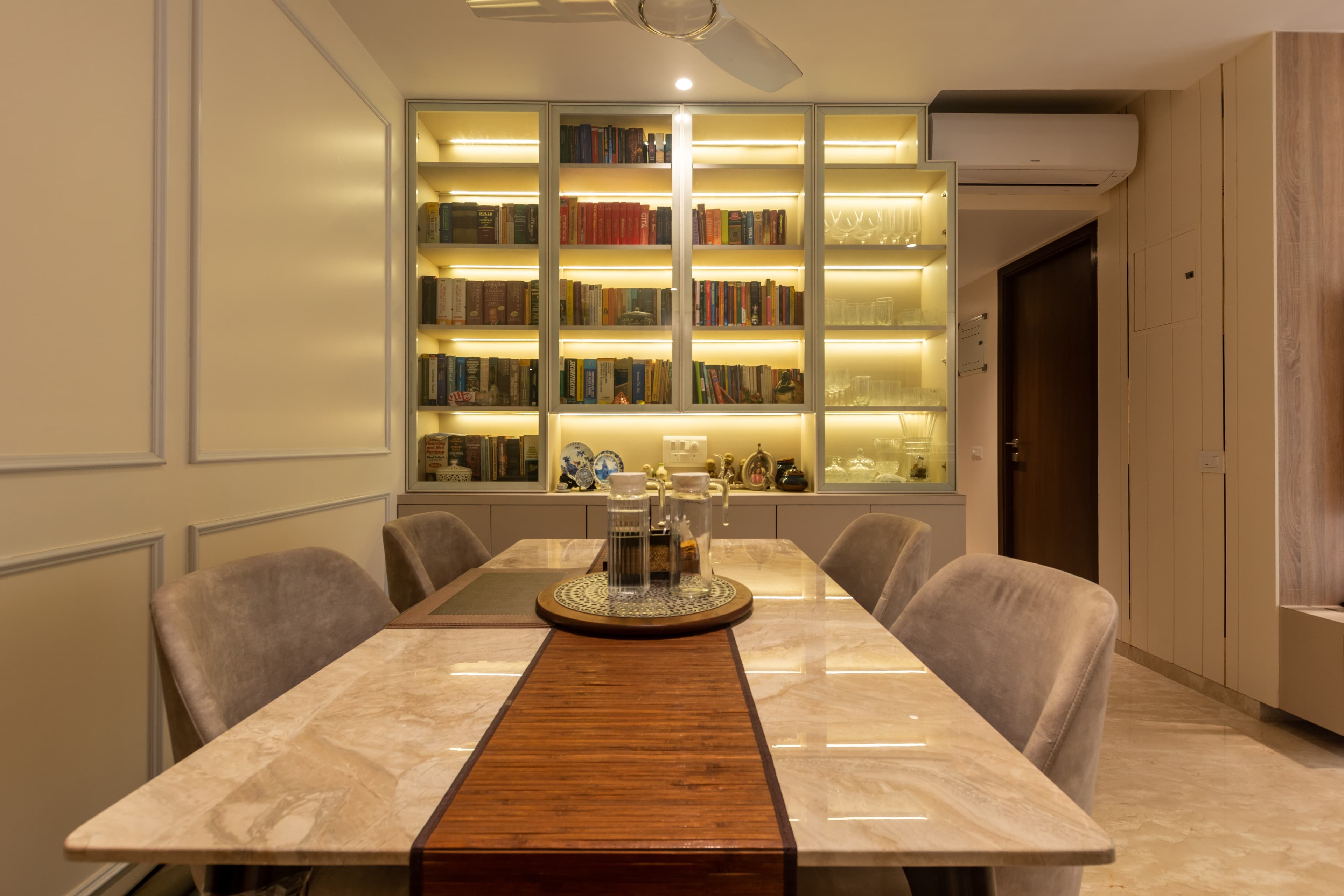 Vivek saxena 2 bhi residental project powai mumbai 770 sqft